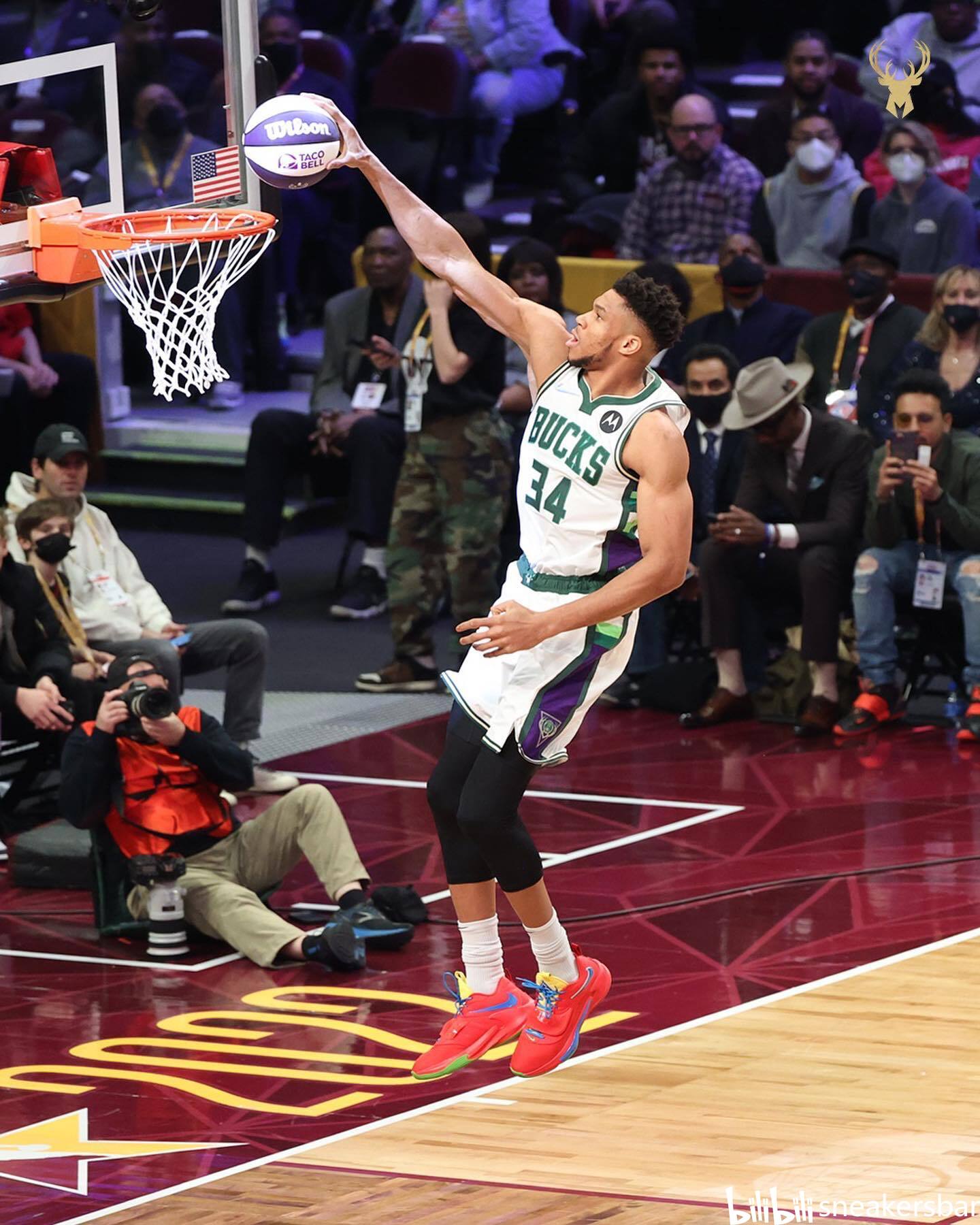 中的兩個關 中的兩個關