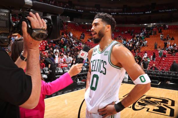 在竞技层面 在竞技层面