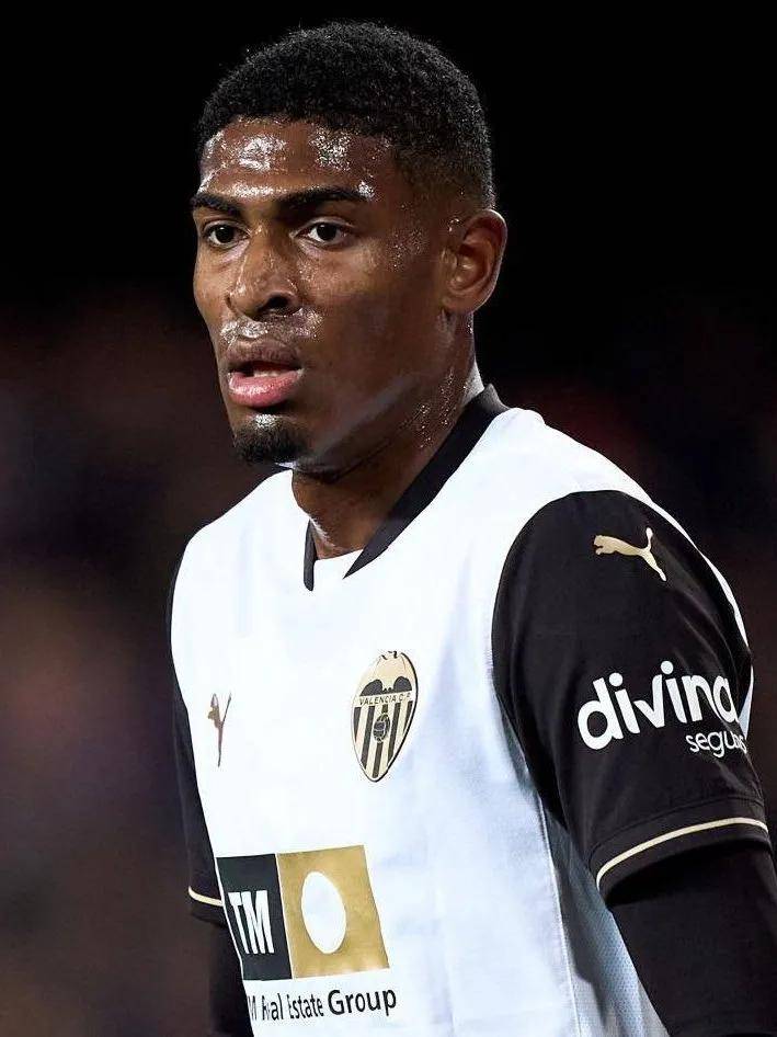 被进一步拓 被进一步拓