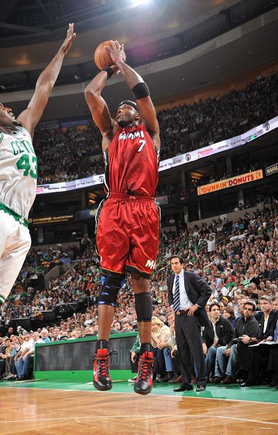 名备受瞩目 名备受瞩目