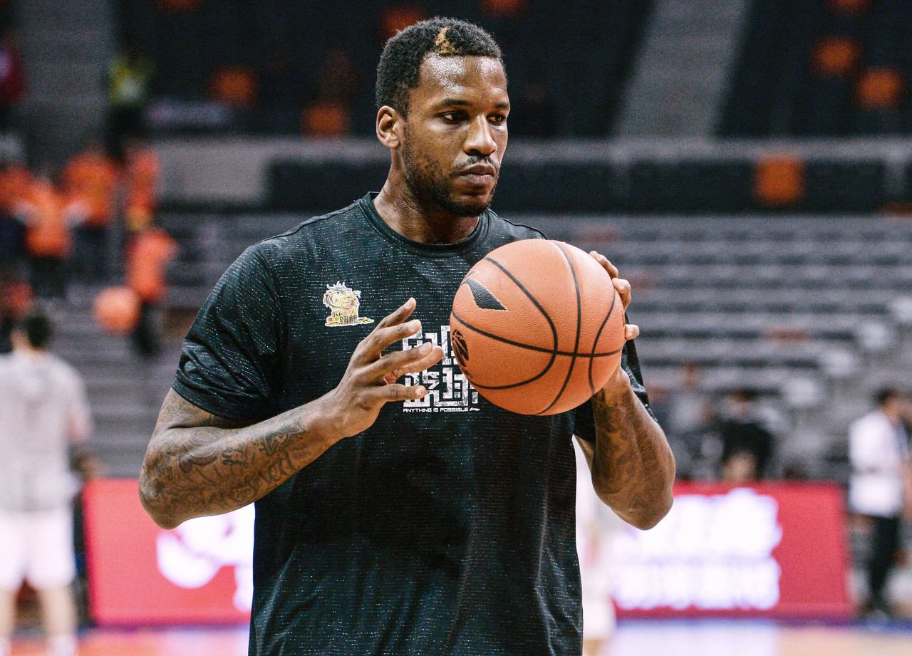 示了她的实 示了她的实