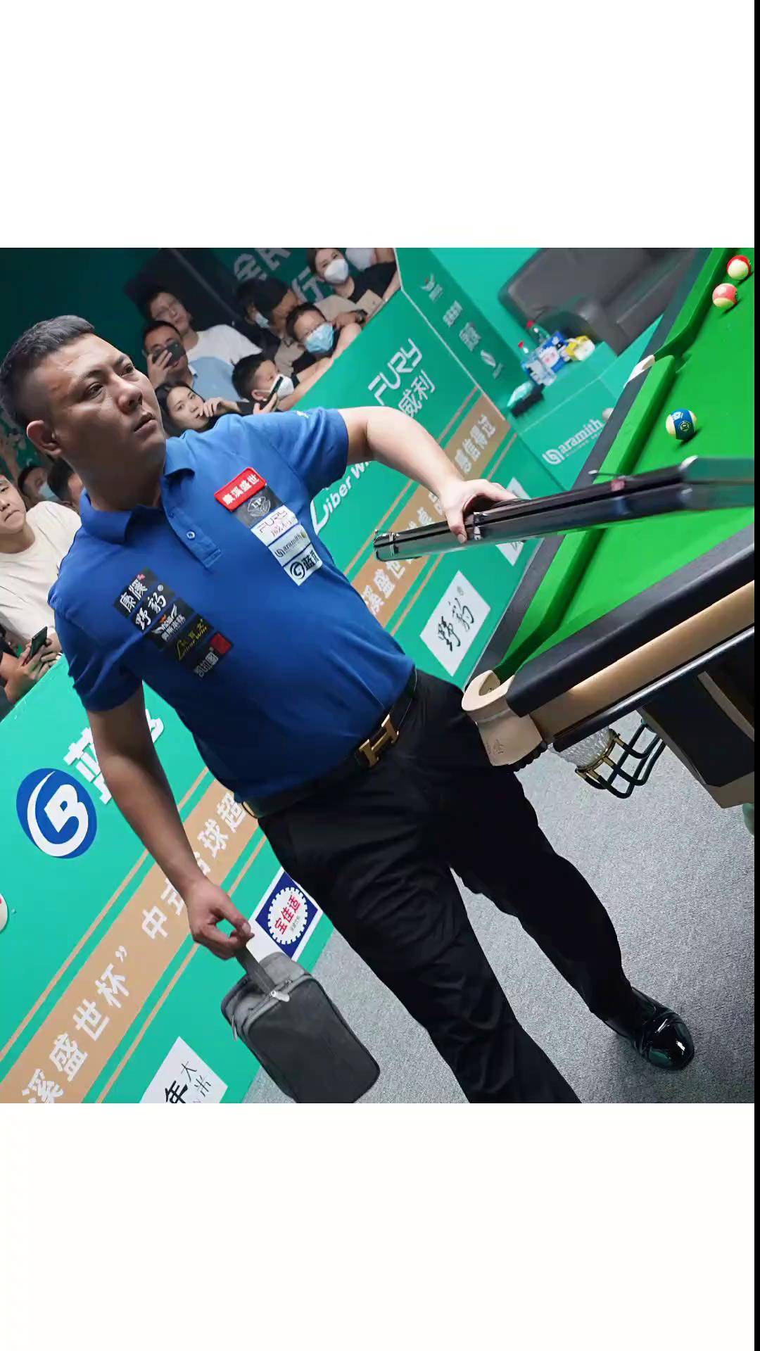 让球迷自觉 让球迷自觉