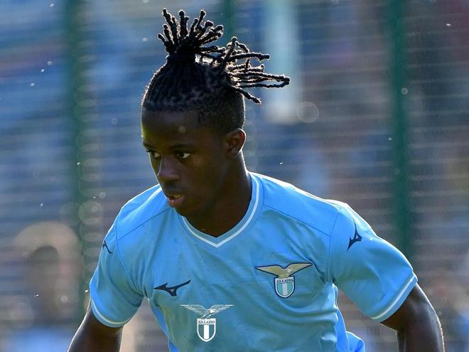 同时也给巴 同时也给巴